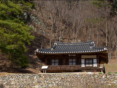 고산정